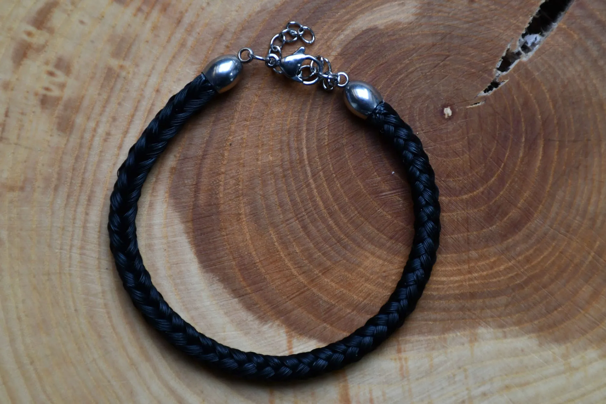 Armband mit Edelstahlelementen