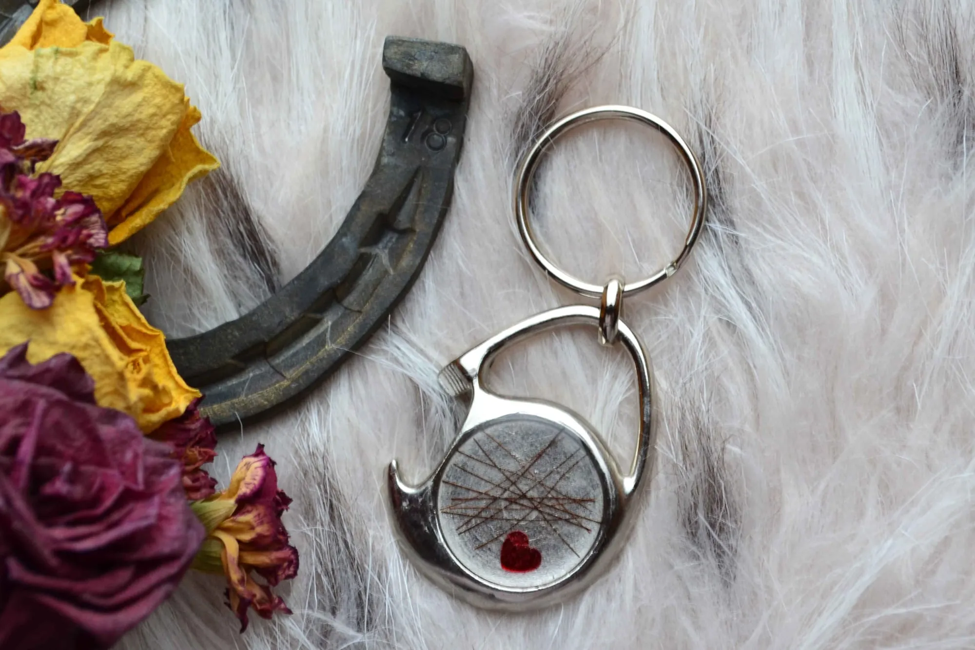 Recycelter Jetonhalter und Flaschenöffner