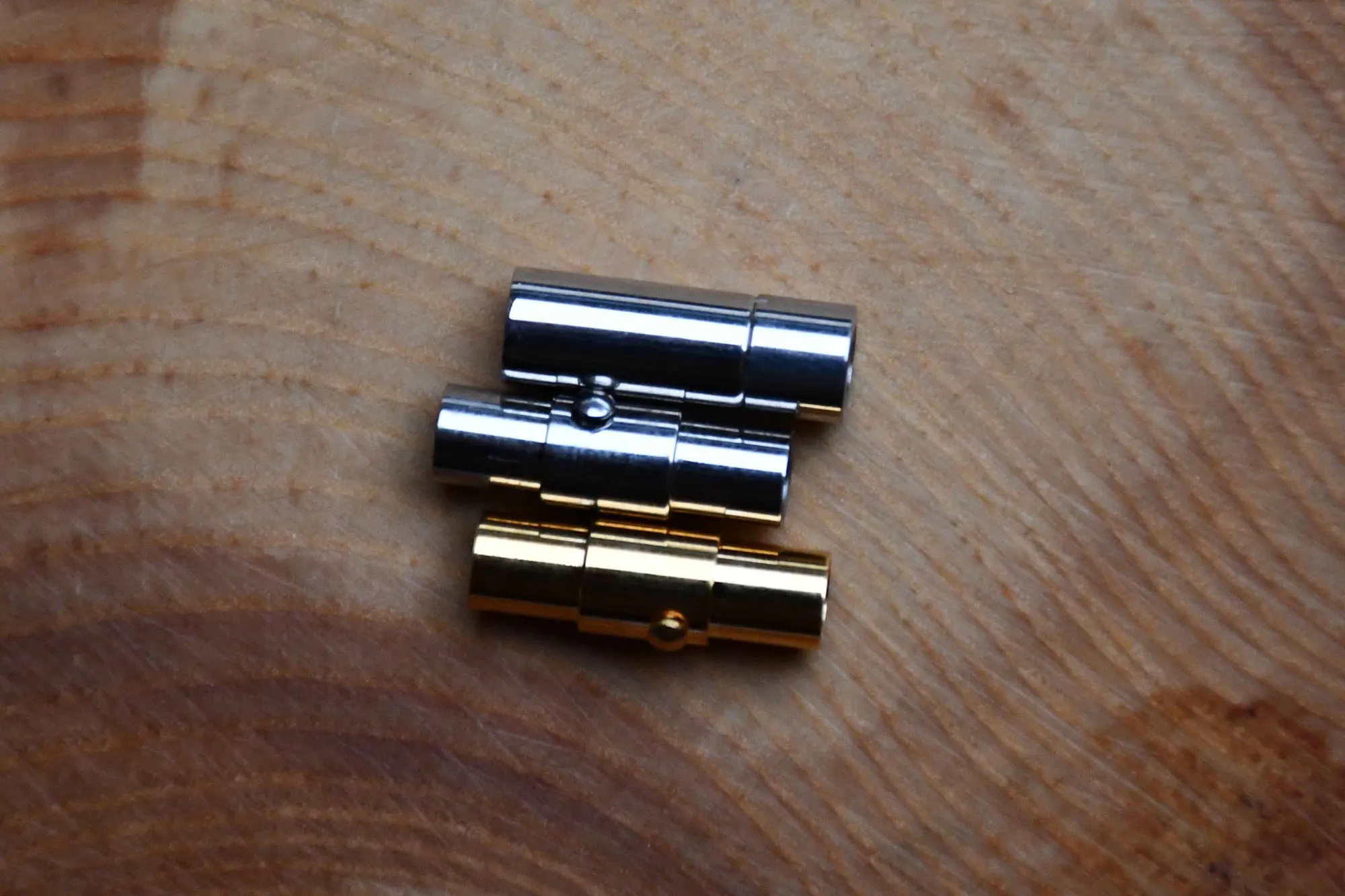 Runde Edelstahl-Magnetverschlüsse